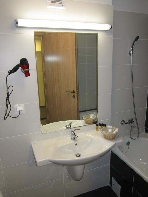 Hotel Hefaistos - Mamaia Quarto foto