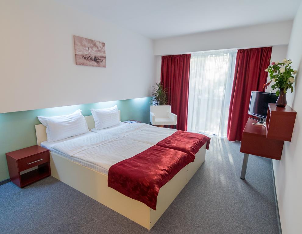 Hotel Hefaistos - Mamaia Quarto foto